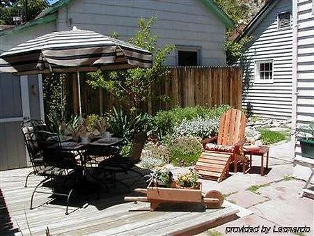 Miners Pick Bed And Breakfast-1